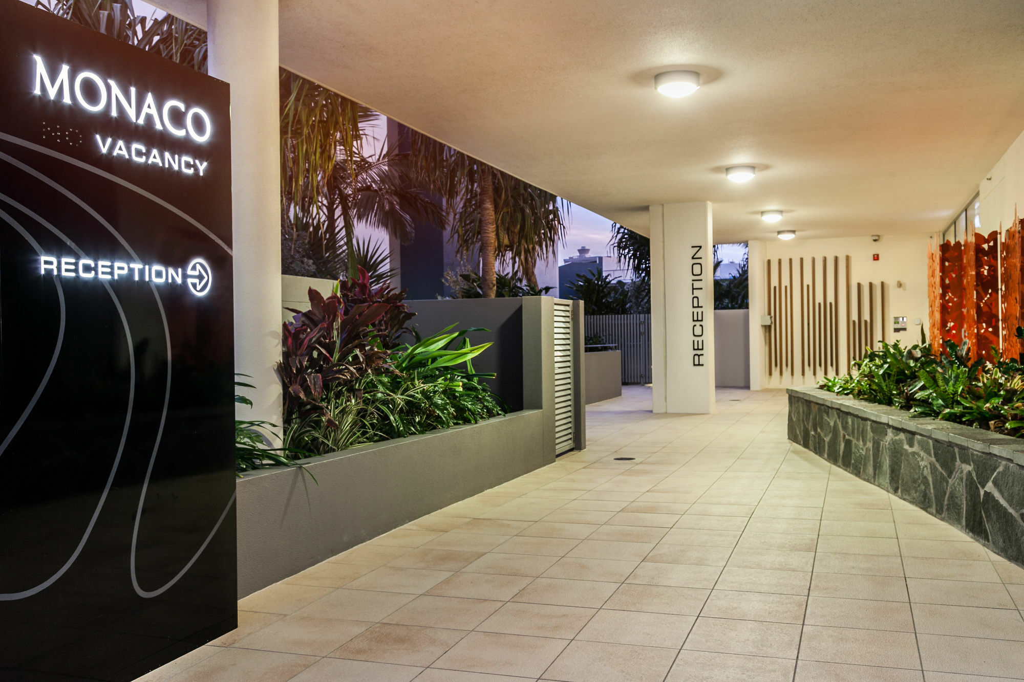 Monaco Caloundra Exterior foto